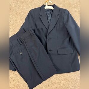 Boys Cat & Jack Two Piece Suit (Size 8)